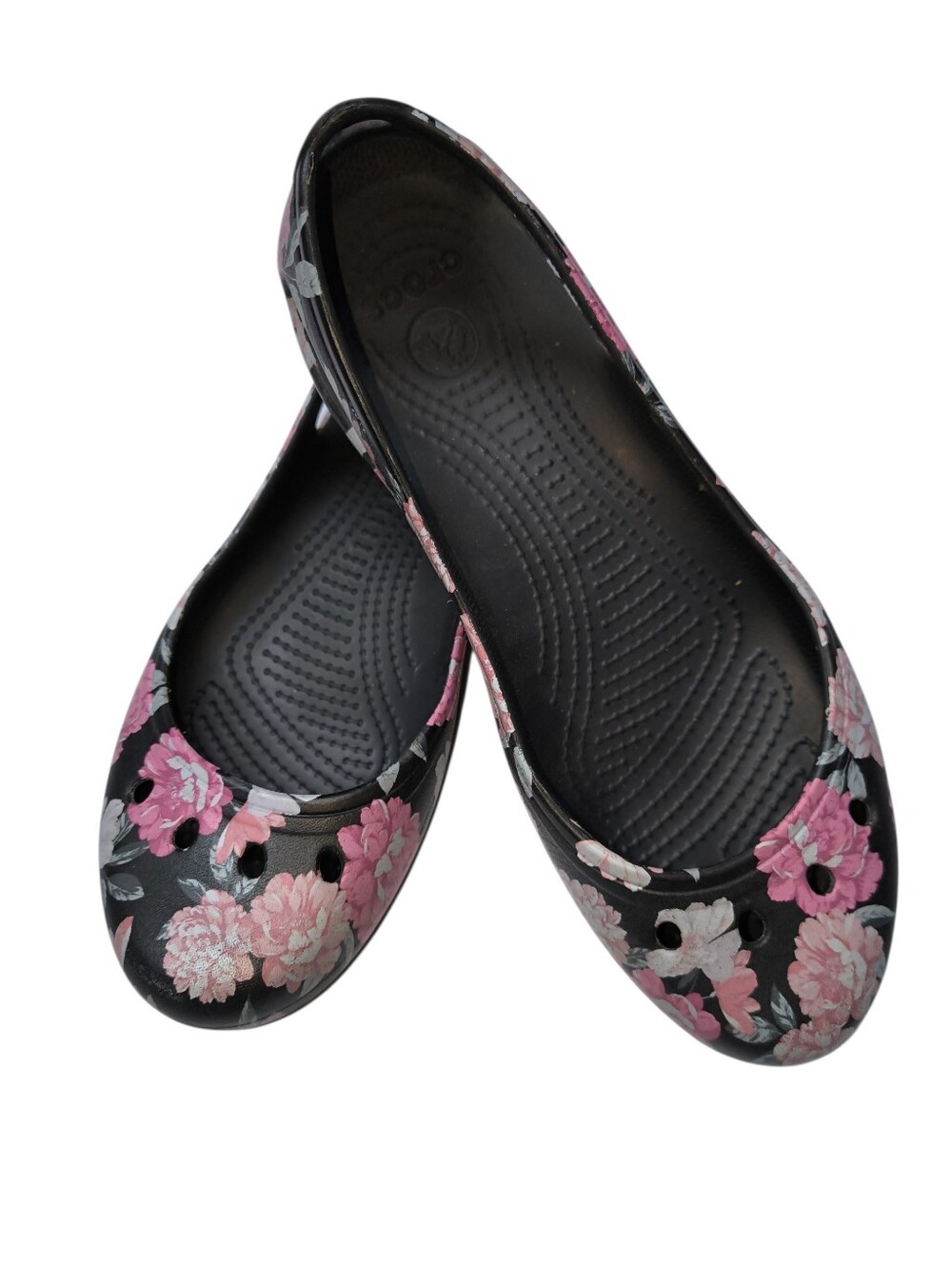 Crocs Kadee Pink Floral On A Black Background Ballet Flats Size 8